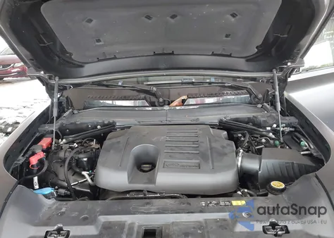 2023 Land Rover Defender 130 X-Dynamic Se z USA, uszkodzony, nr VIN SALE2FEU7P2186514